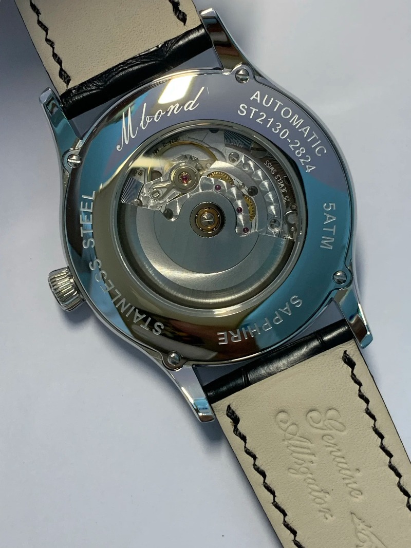 워드리스 북, 스위스 정밀 연마 ETA2824 무브먼트 - Jewelry Watch 리뷰 및 가격